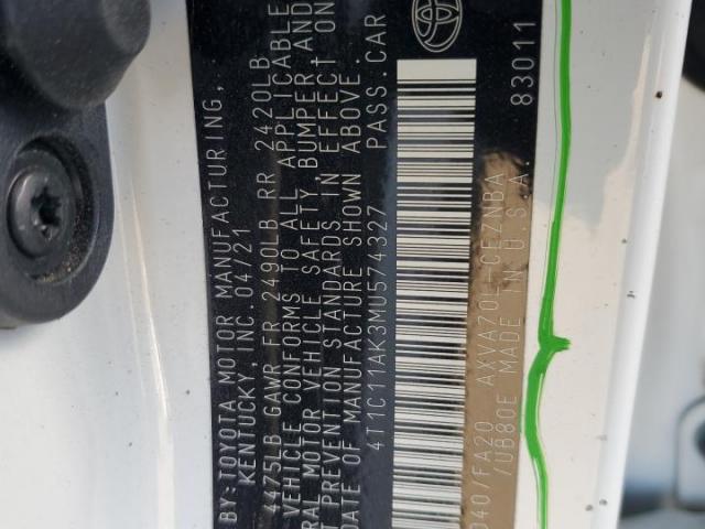 Toyota Camry Le Image 12