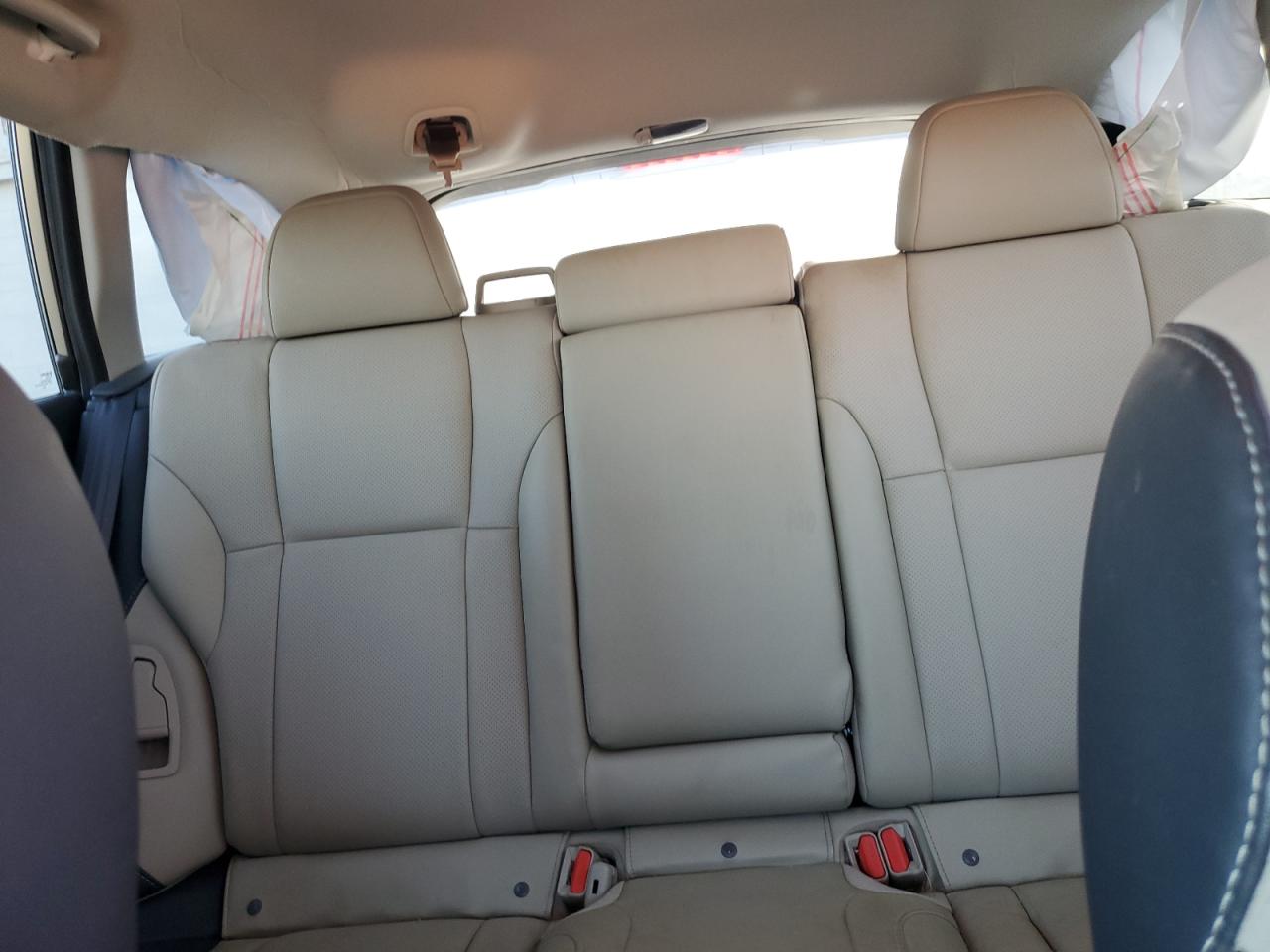 Subaru Outback Limited Xt Image 4