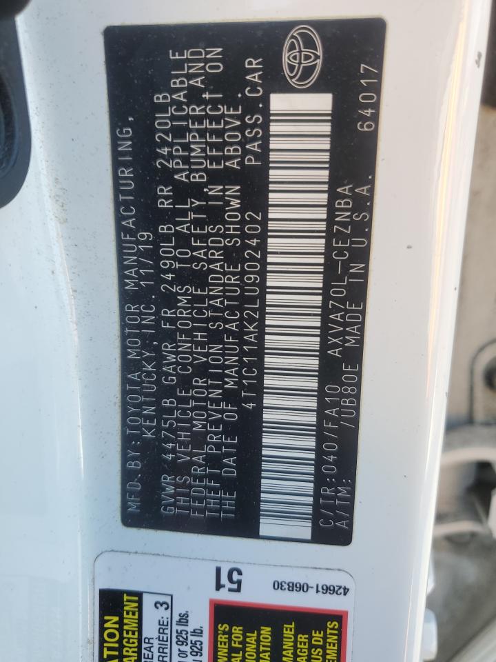 Toyota Camry Le Image 5