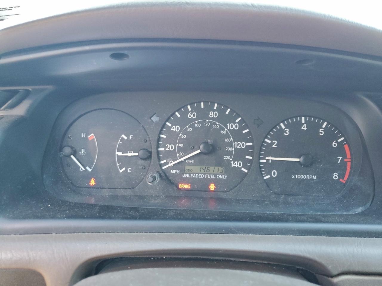 Toyota Camry Ce Image 3