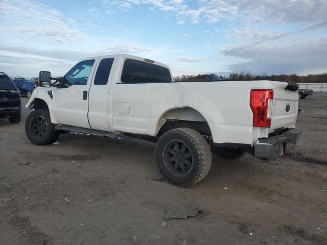 Ford F-250 Super Duty Image 12