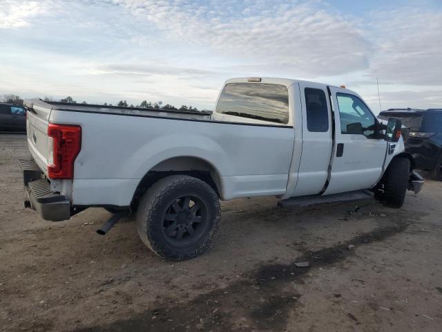 Ford F-250 Super Duty Image 6