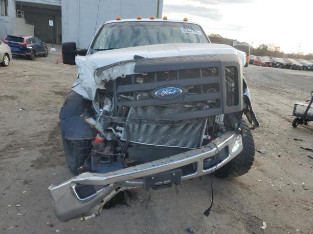 Ford F-250 Super Duty Image 2
