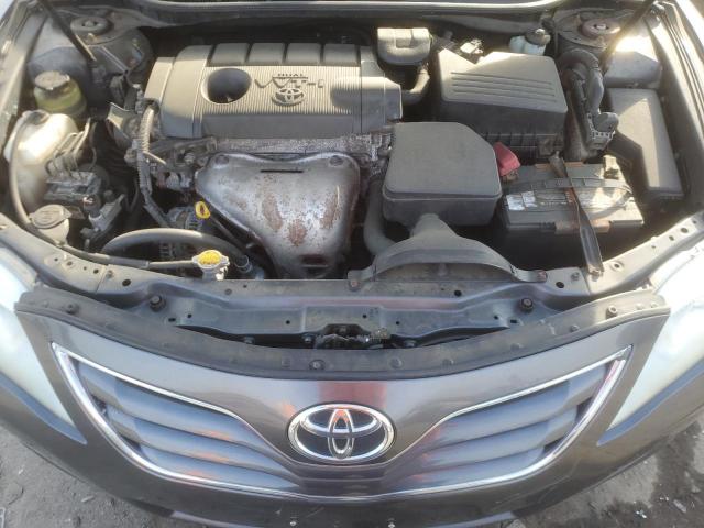Toyota Camry Base Image 12