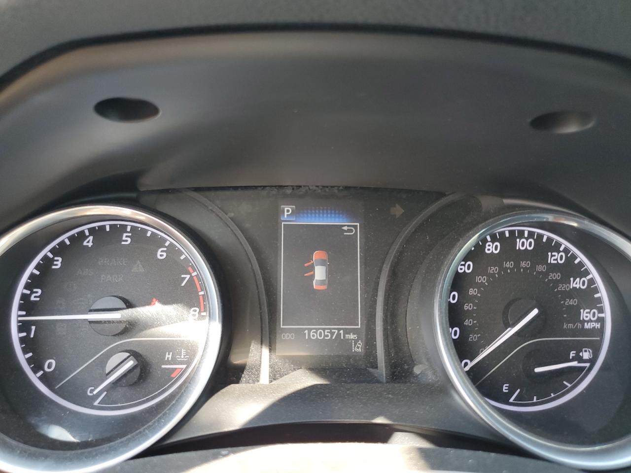 Toyota Camry L Image 10