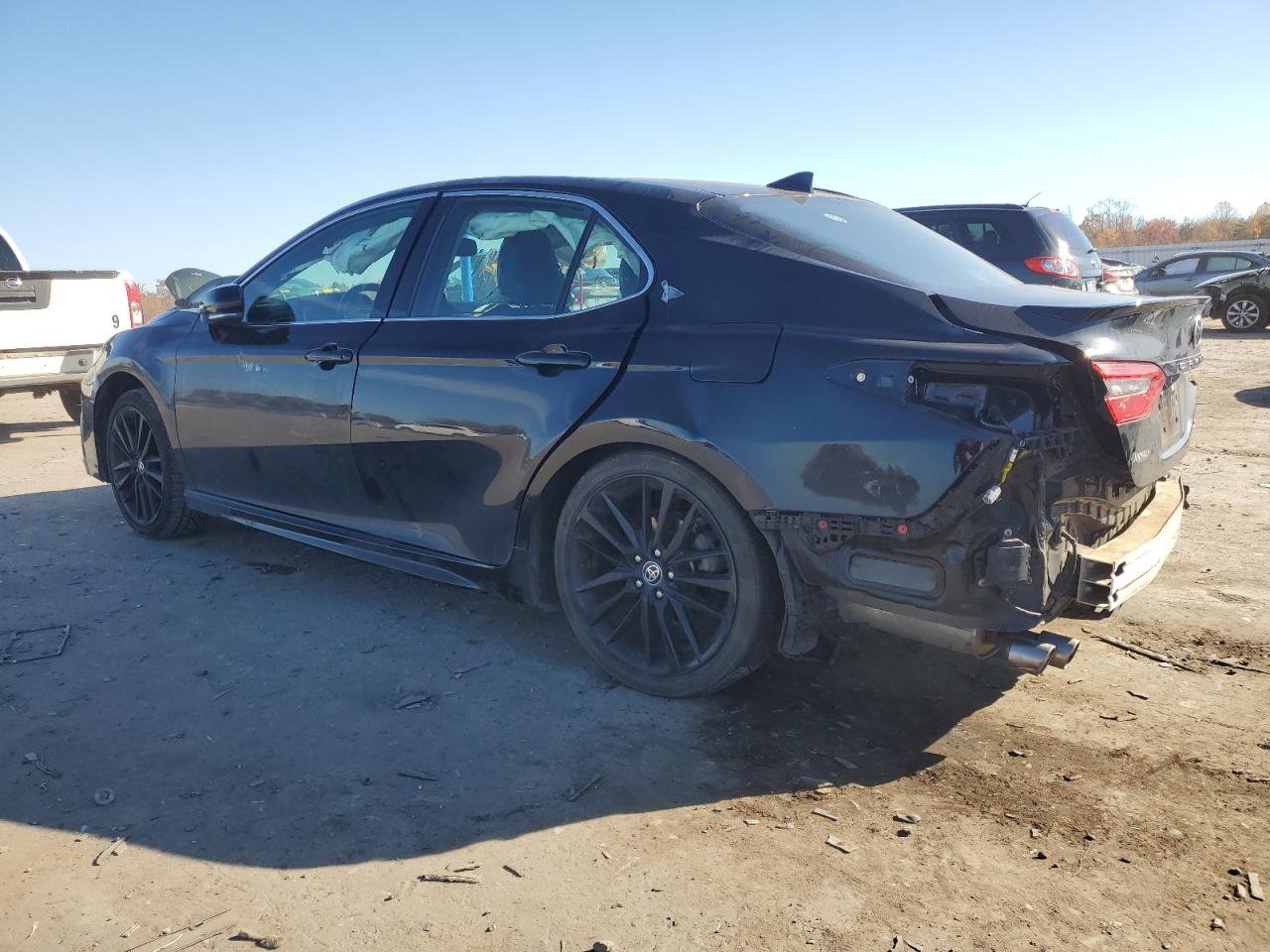 Toyota Camry Xse Image 12