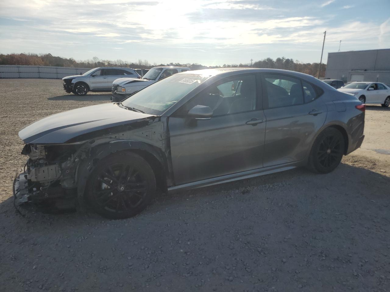 Toyota Camry Xse Image 1