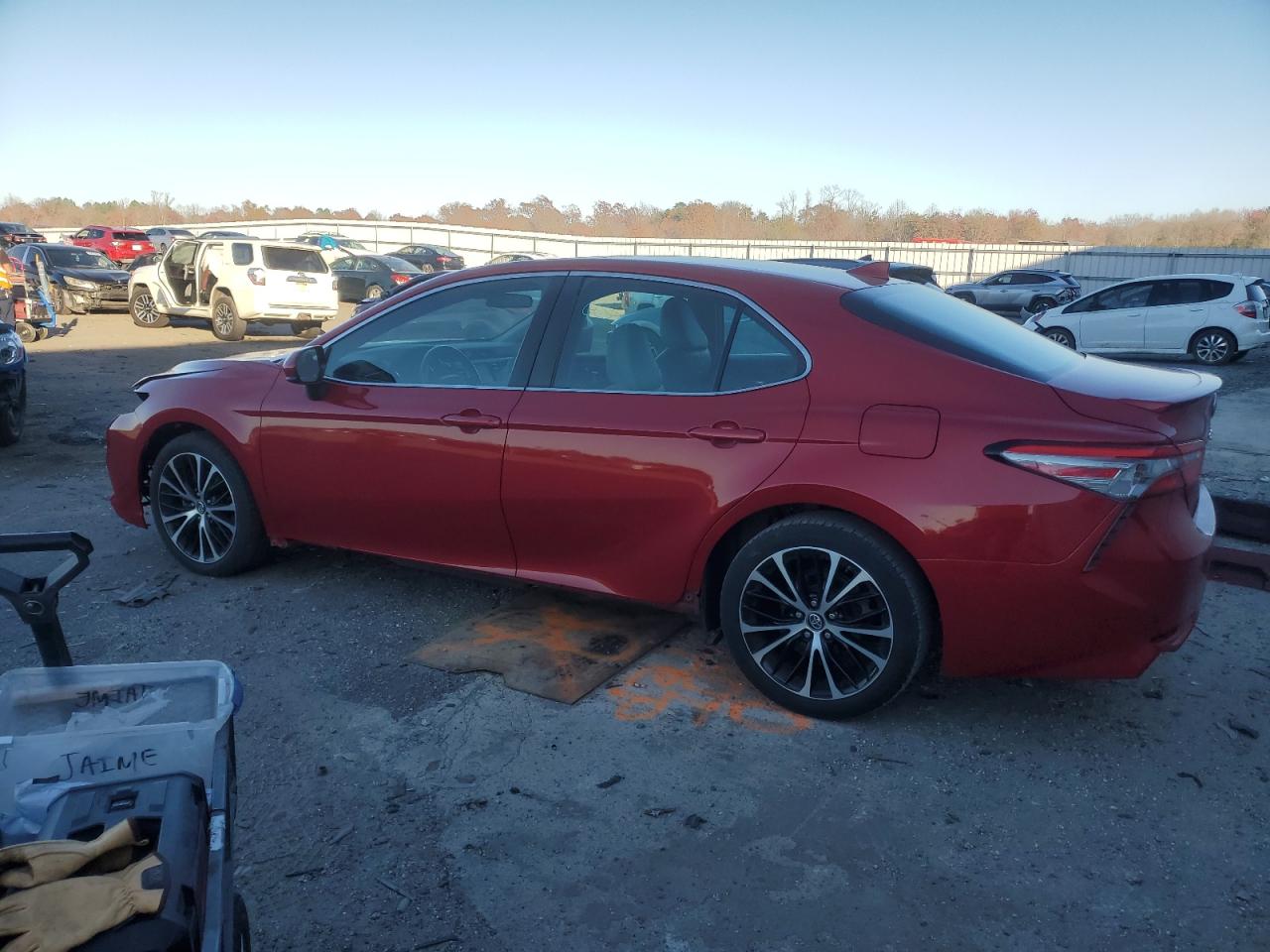 Toyota Camry L Image 4