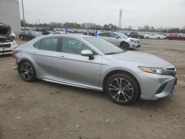 Toyota Camry L Image 5