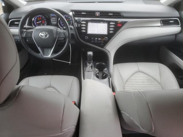 Toyota Camry L Image 10