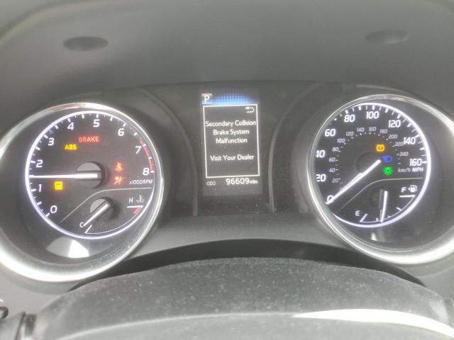 Toyota Camry L Image 8