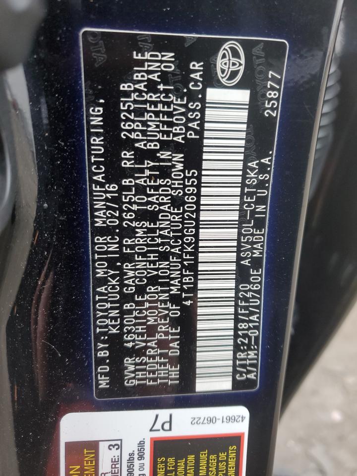 Toyota Camry Le Image 7