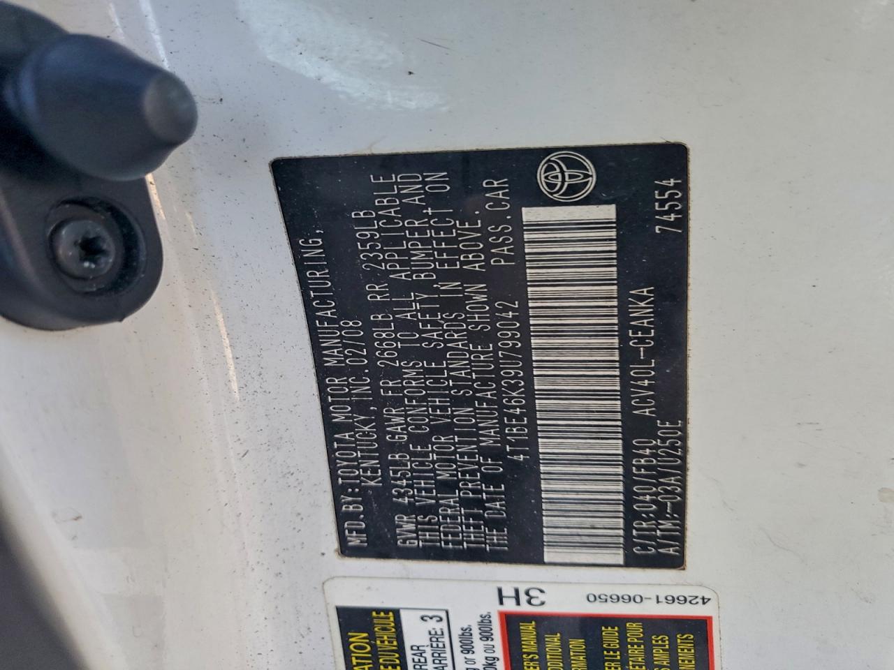 Toyota Camry Base Image 11