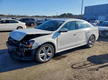  Salvage Volkswagen Passat
