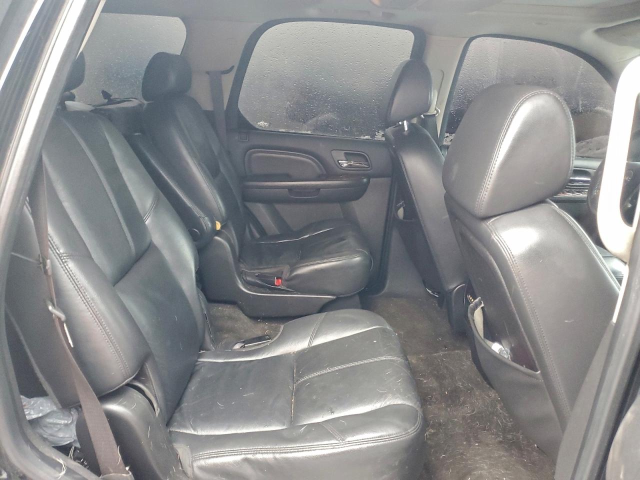 Cadillac Escalade Luxury Image 8