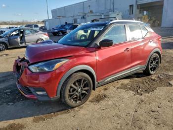  Salvage Nissan Kicks