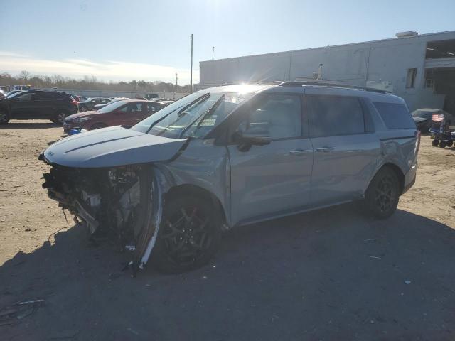  Salvage Kia Carnival