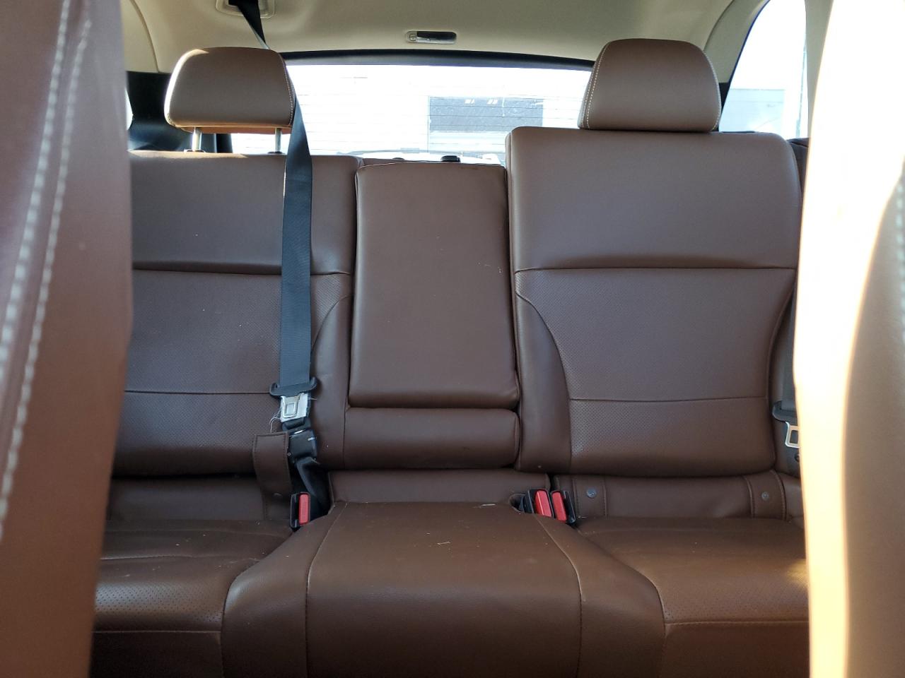 Subaru Outback Touring Image 6