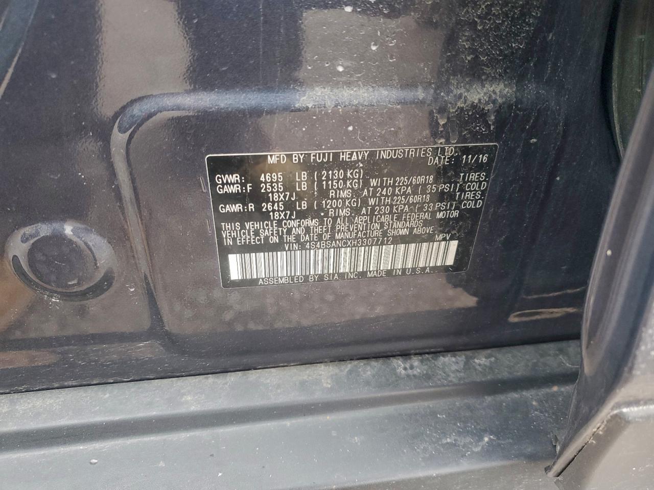 Subaru Outback 2.5i Limited Image 12