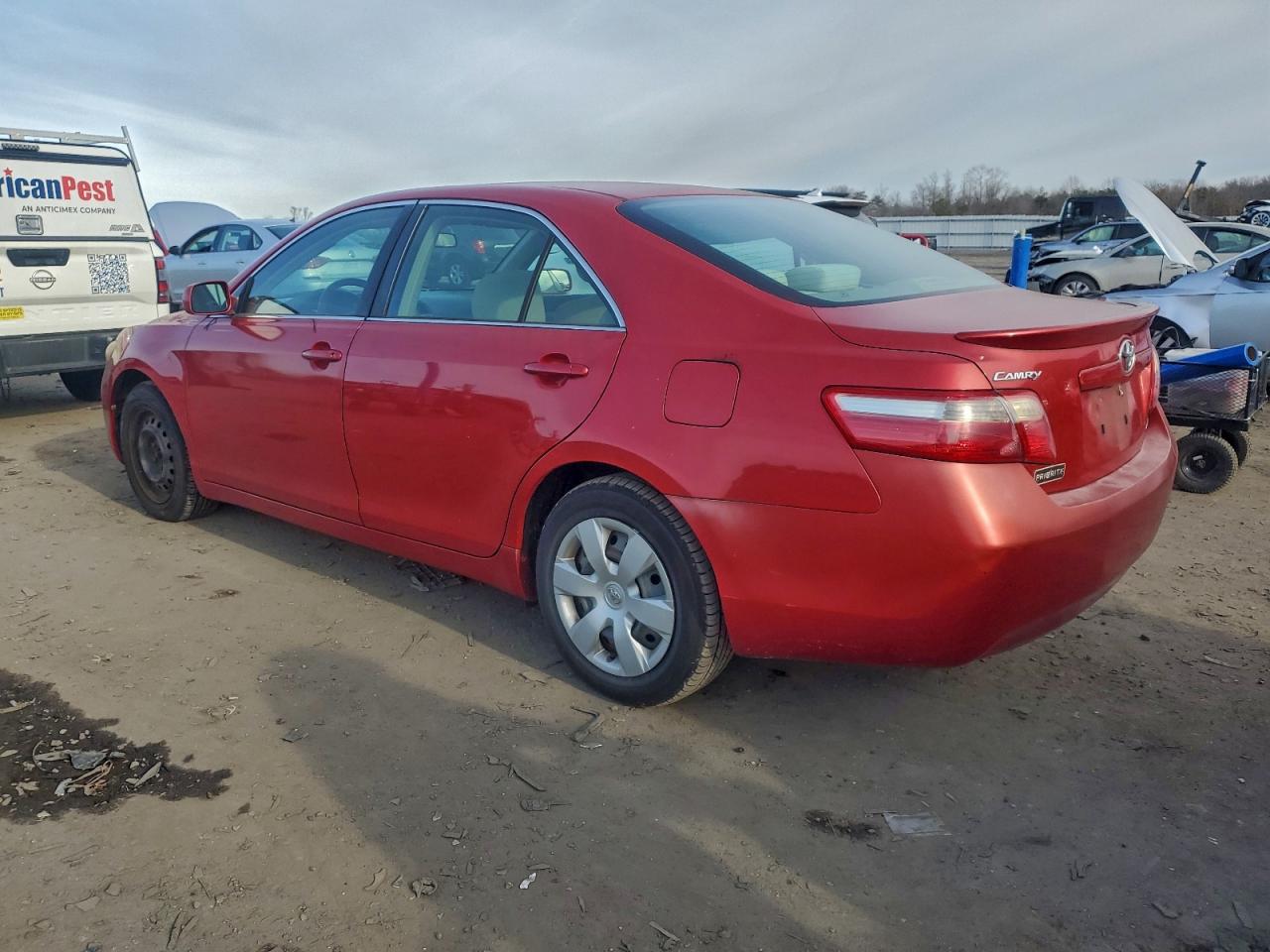 Toyota Camry Ce Image 2