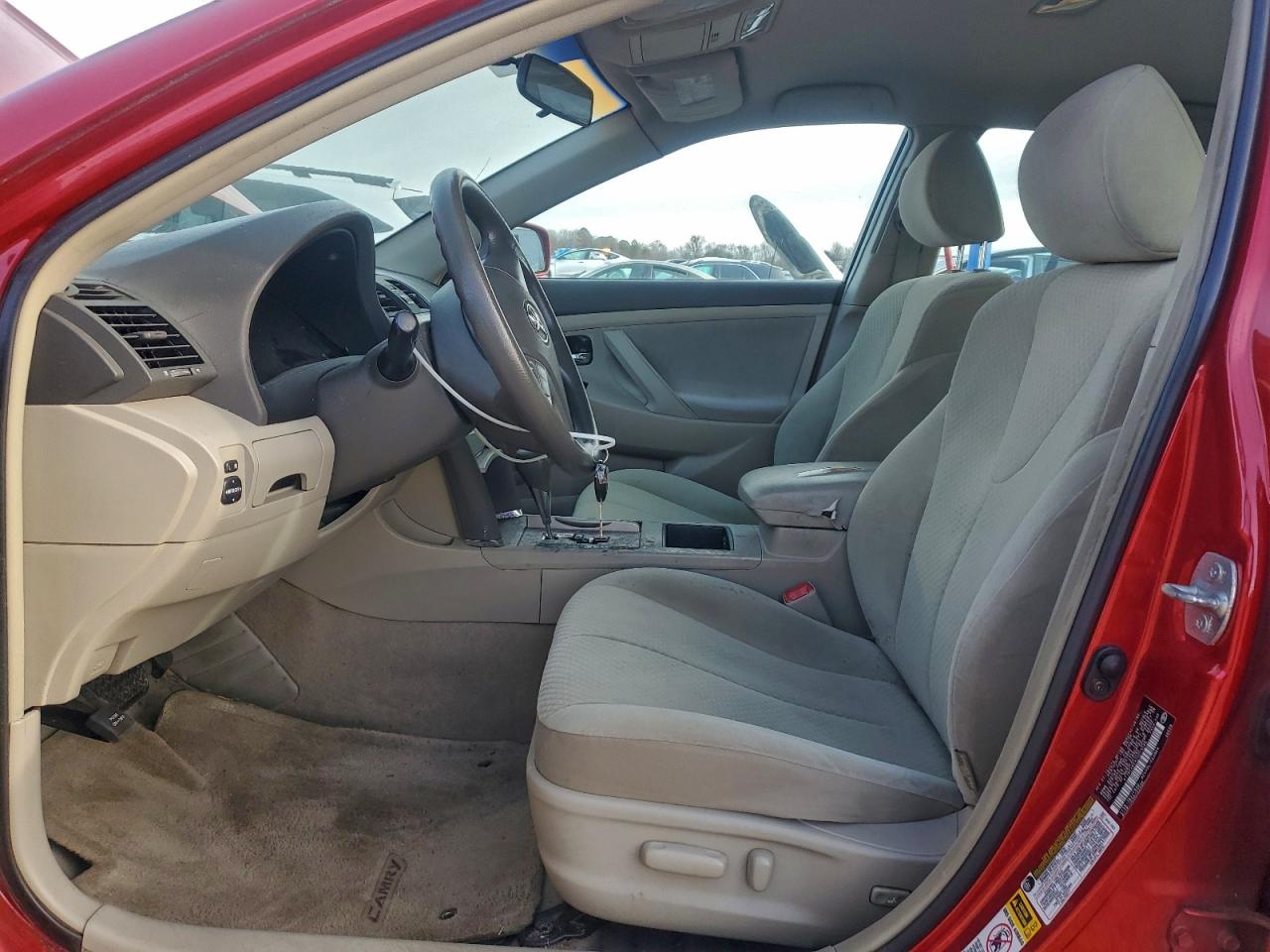 Toyota Camry Ce Image 5