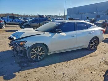  Salvage Nissan Maxima