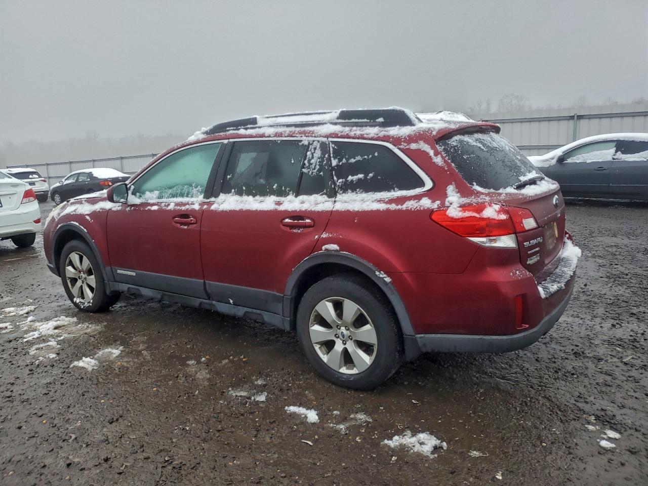 Subaru Outback 2.5i Limited Image 7