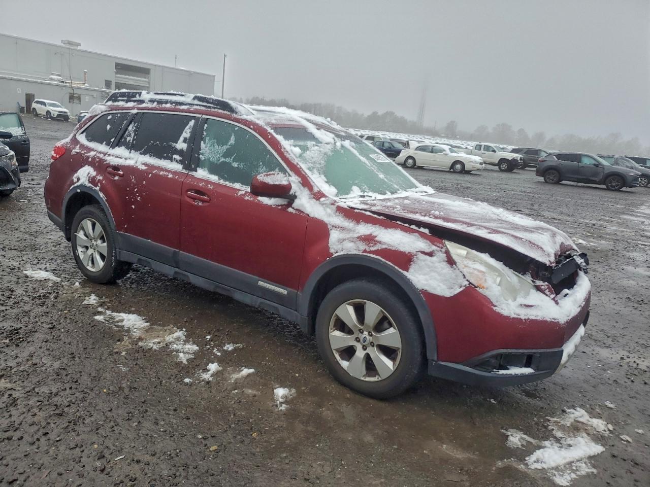 Subaru Outback 2.5i Limited Image 11