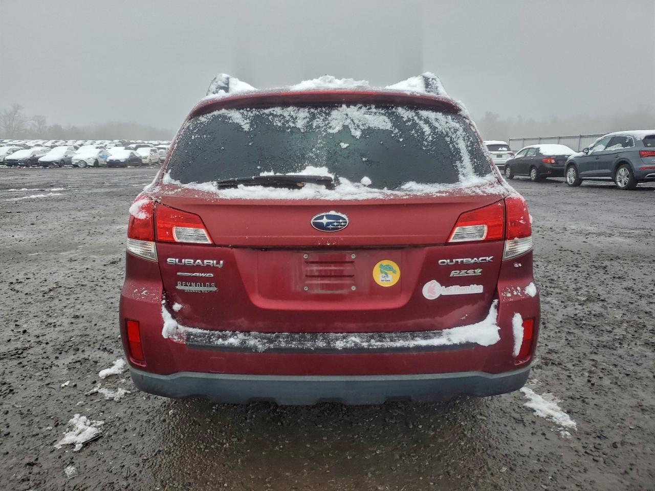 Subaru Outback 2.5i Limited Image 9