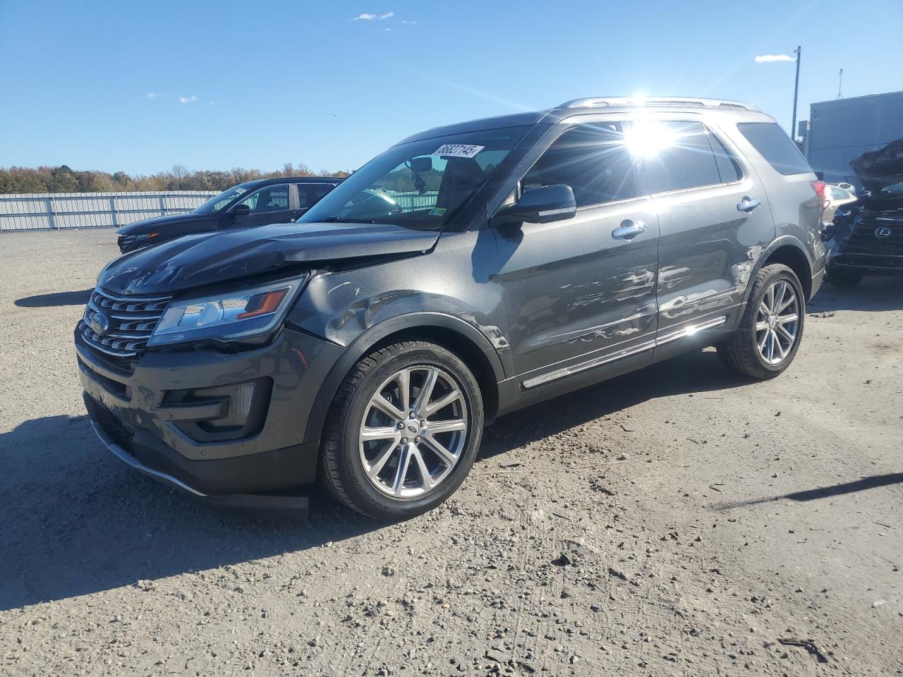 Ford Explorer Limited Image 1