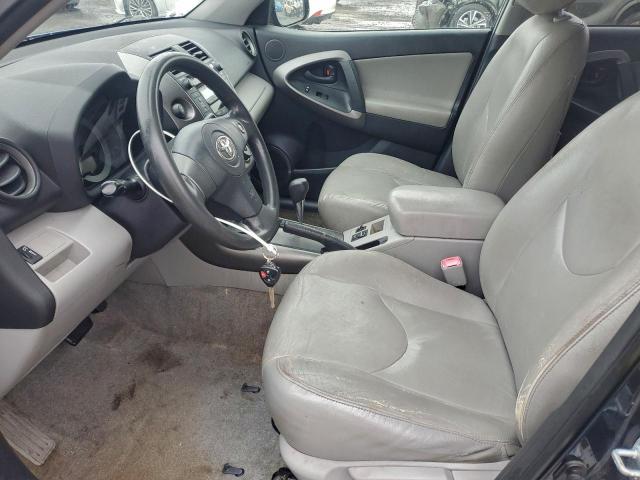 Toyota RAV4 Image 12