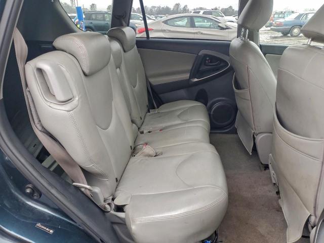 Toyota RAV4 Image 13