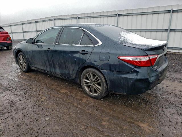 Toyota Camry Le Image 2