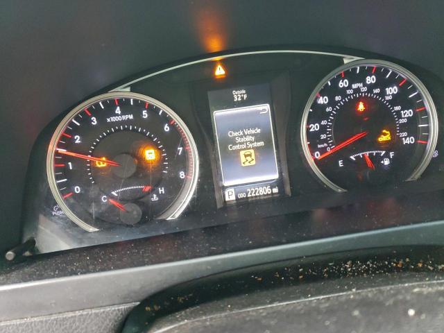 Toyota Camry Le Image 7