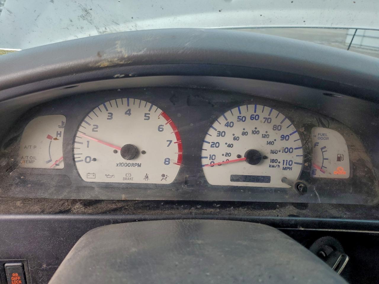 Toyota Tacoma Double Cab Image 7