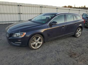  Salvage Volvo V60