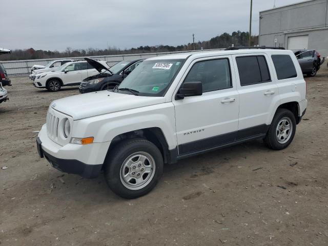  Salvage Jeep Patriot