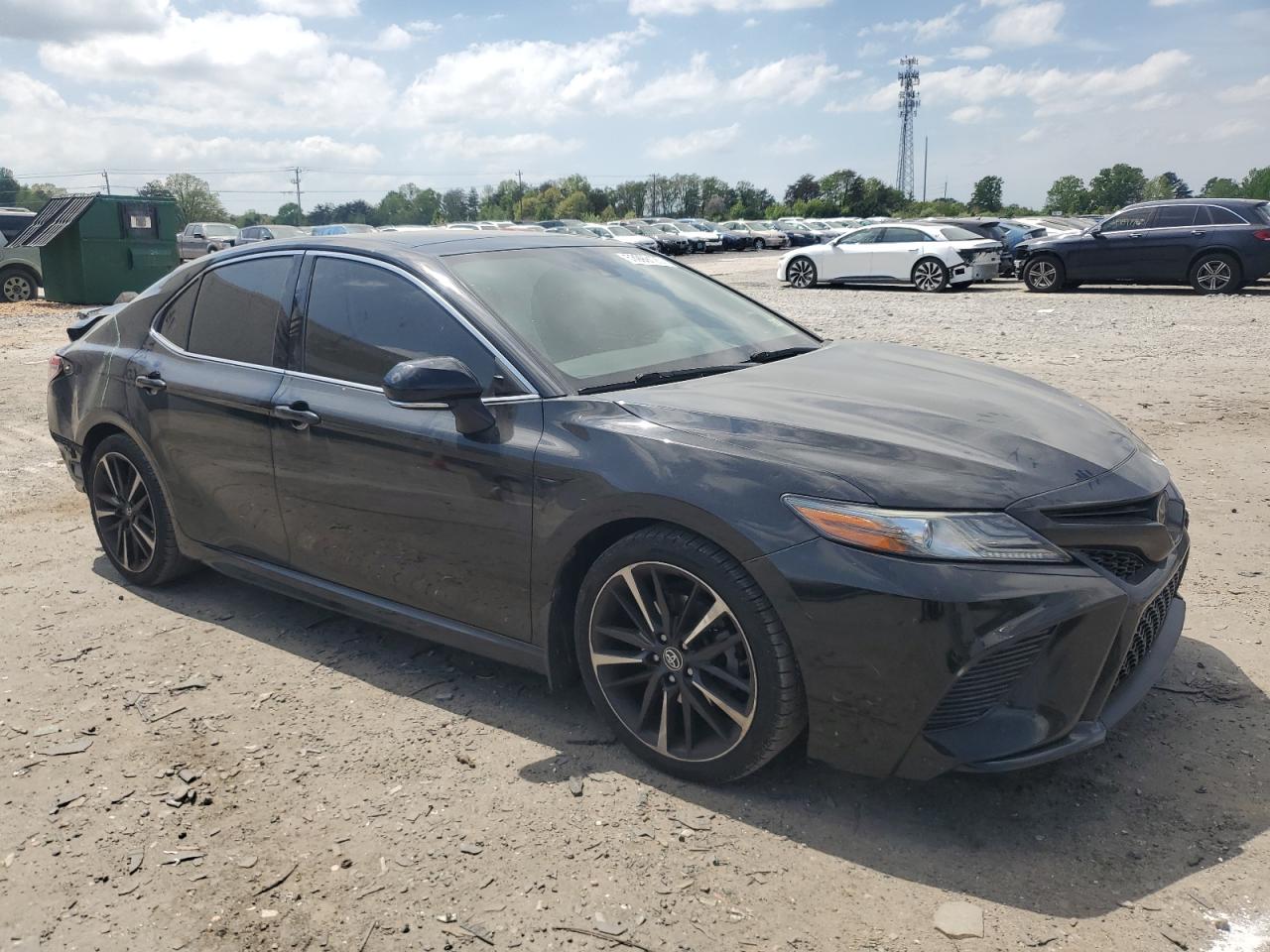 Toyota Camry Xse Image 5