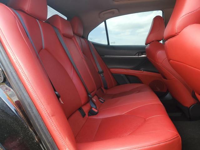 Toyota Camry Xse Image 12