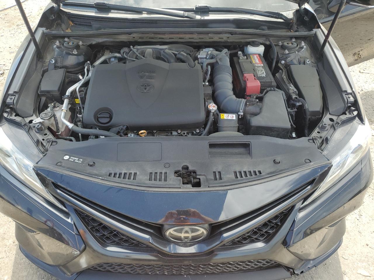Toyota Camry Xse Image 2