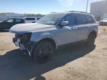  Salvage Kia Telluride