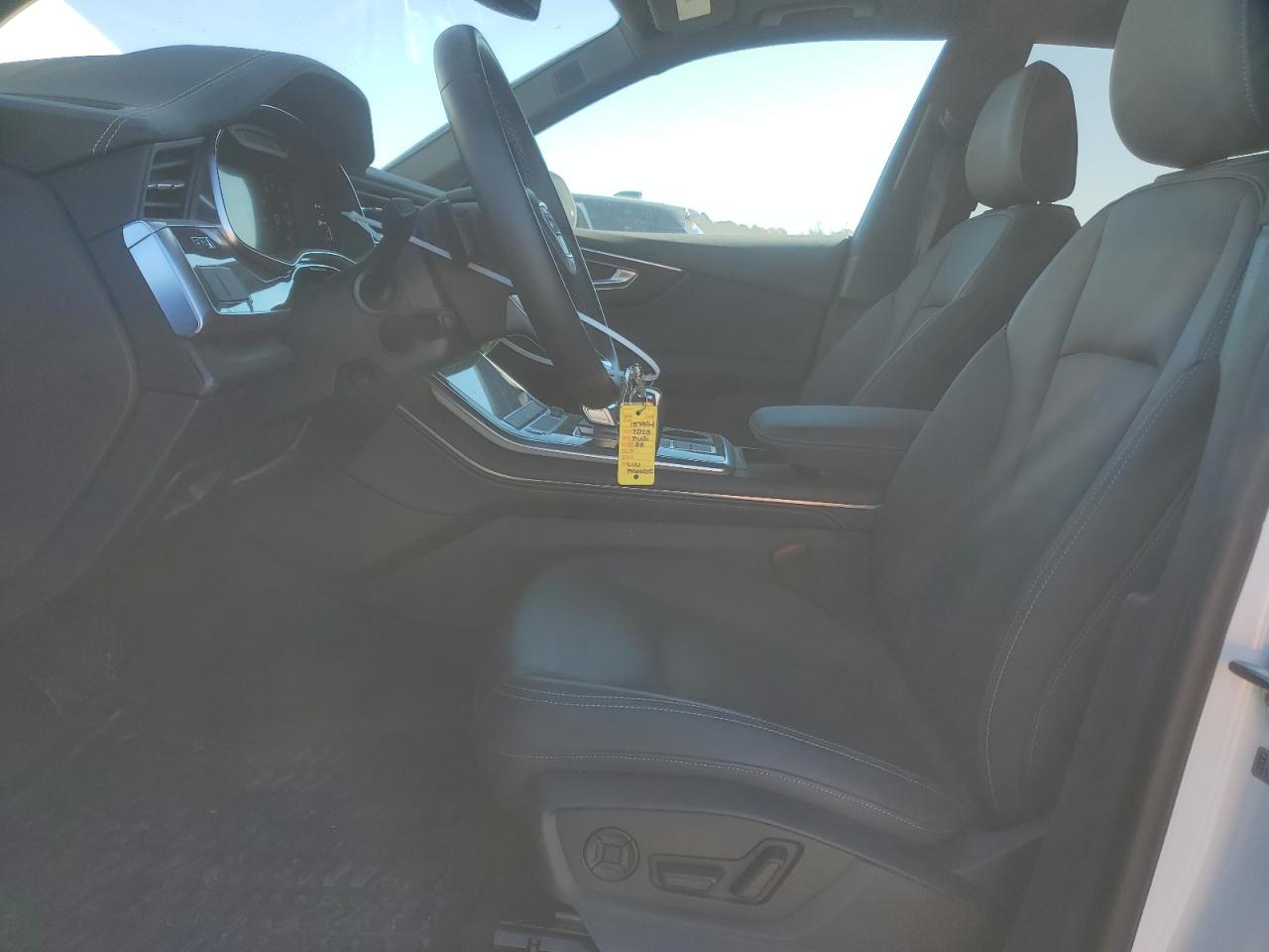 Audi Q8 Premium Plus S-line Image 9