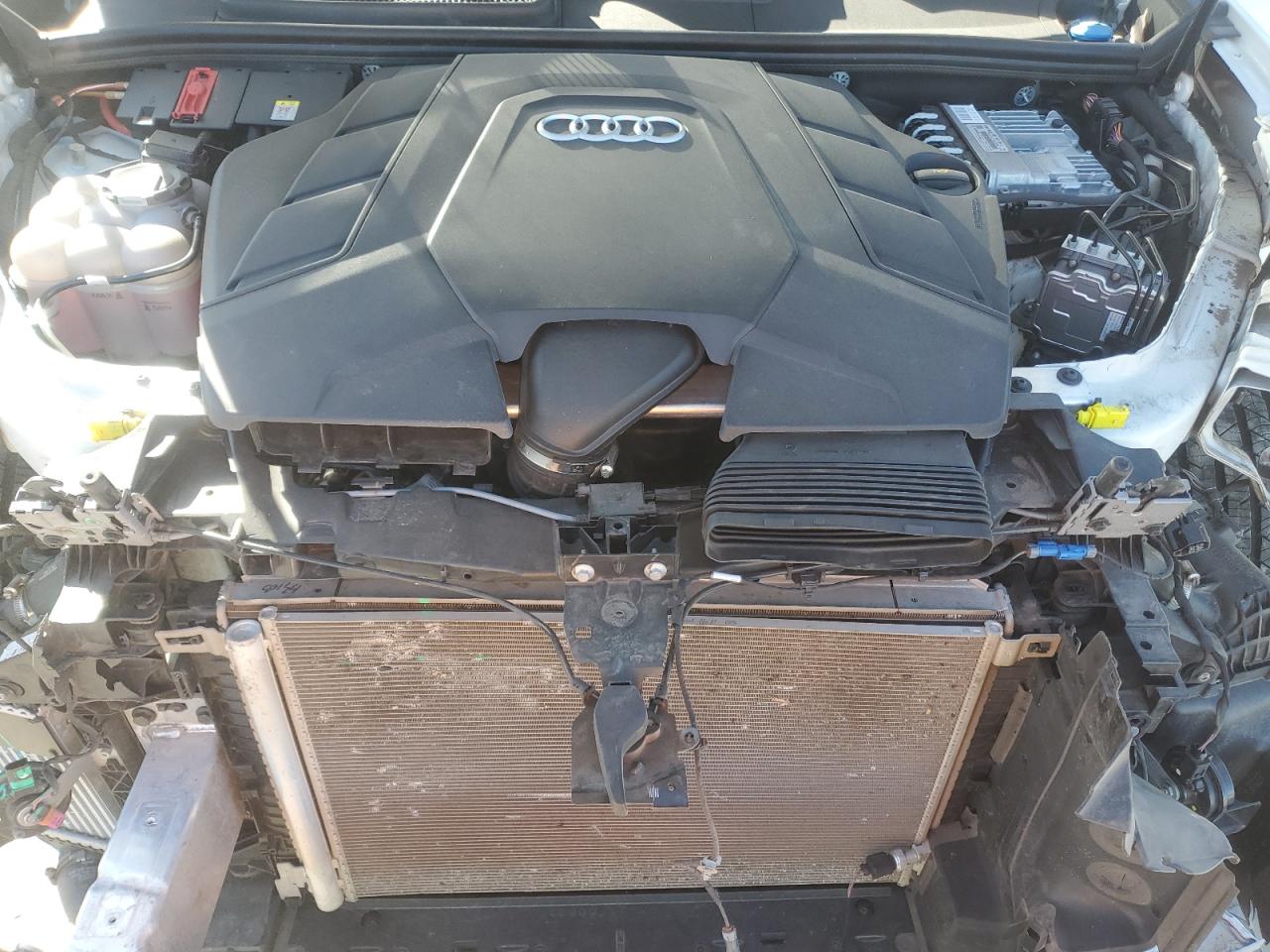 Audi Q8 Premium Plus S-line Image 5