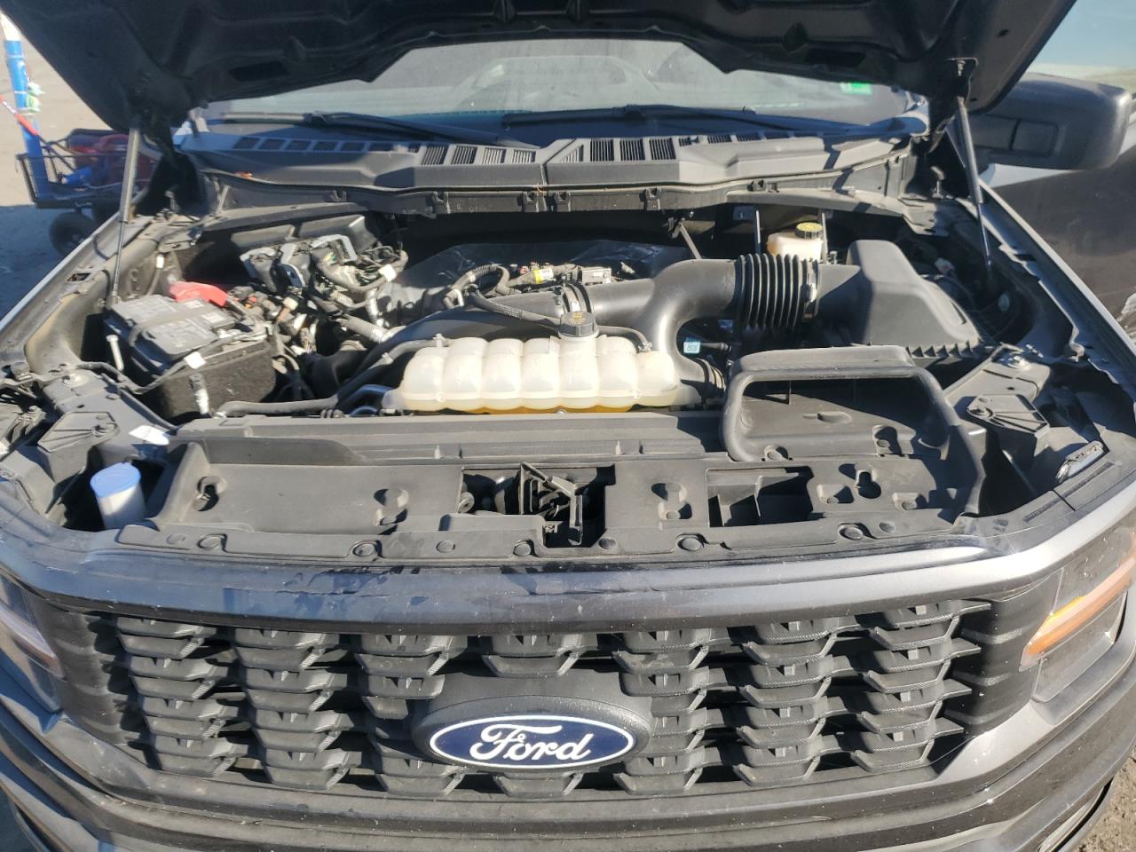 Ford F-150 Stx Image 10