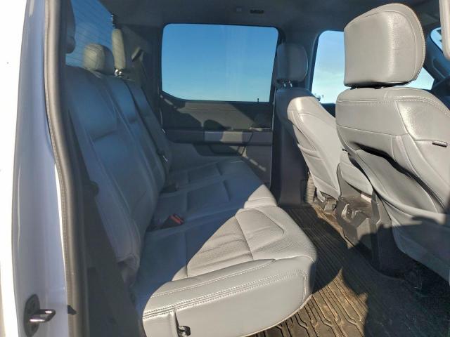 Ford F-150 Supercrew Image 8