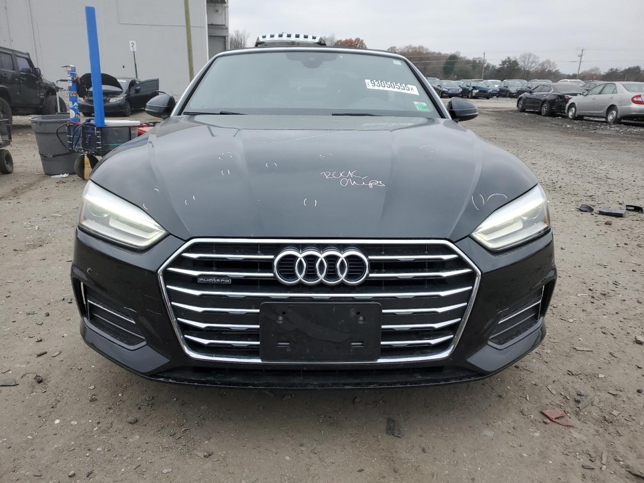 Audi A5 Premium Image 9