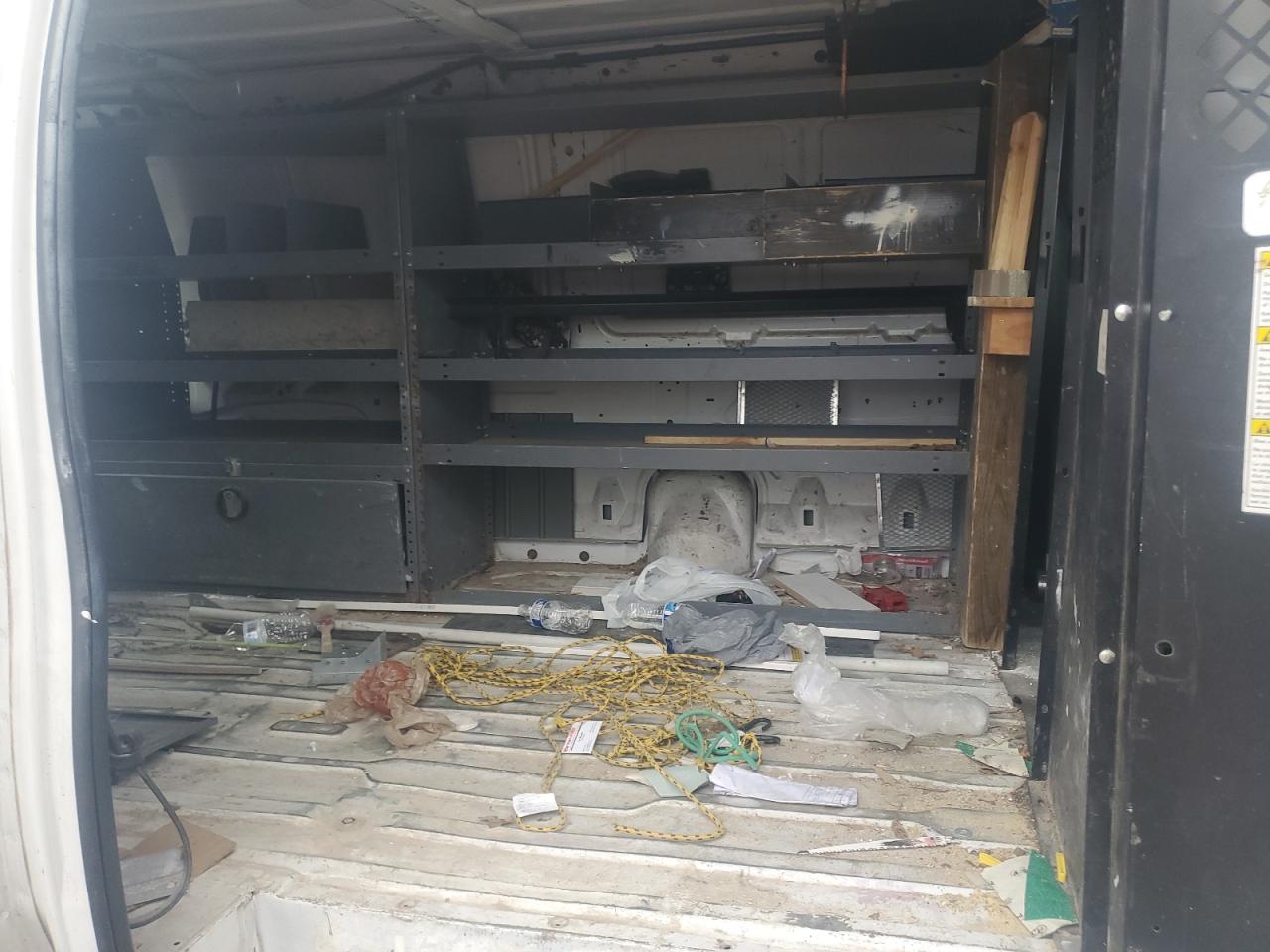 Ford E-350 E350 Super Duty Van Image 13