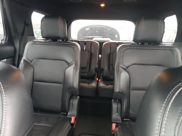 Ford Explorer Limited Image 8