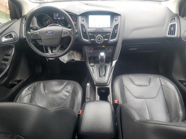 Ford Focus Titanium Image 10