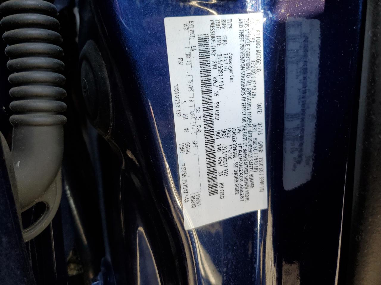 Ford Focus Titanium Image 8